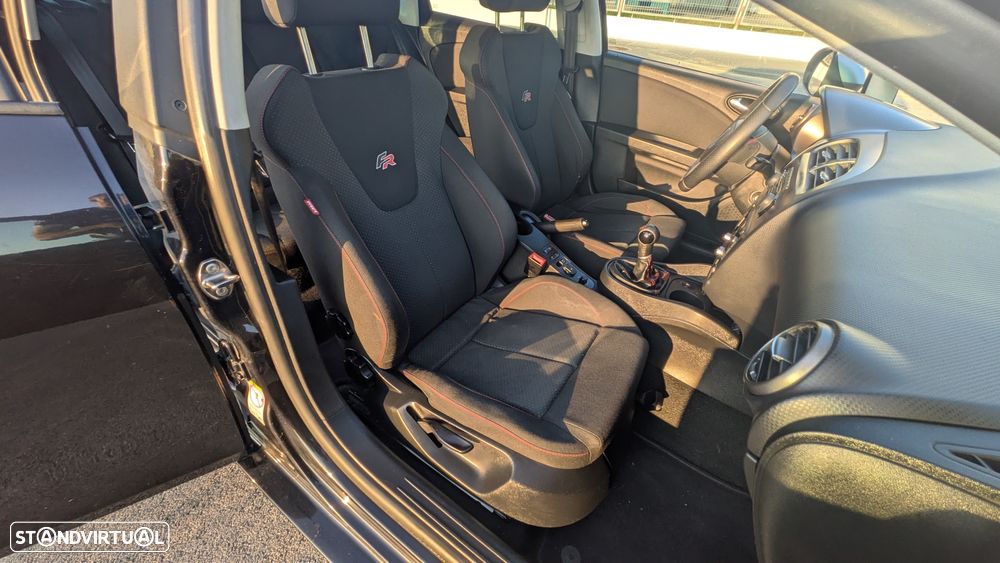 SEAT Leon 2.0 TDI FR - 11