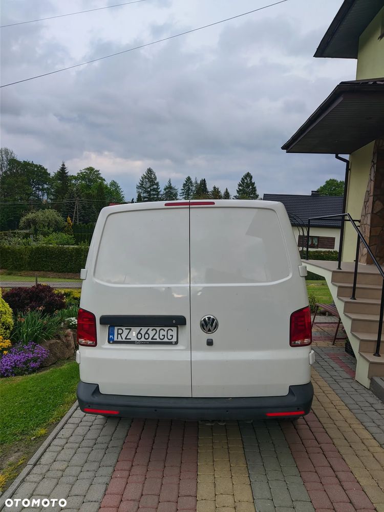 Volkswagen Transporter - 4