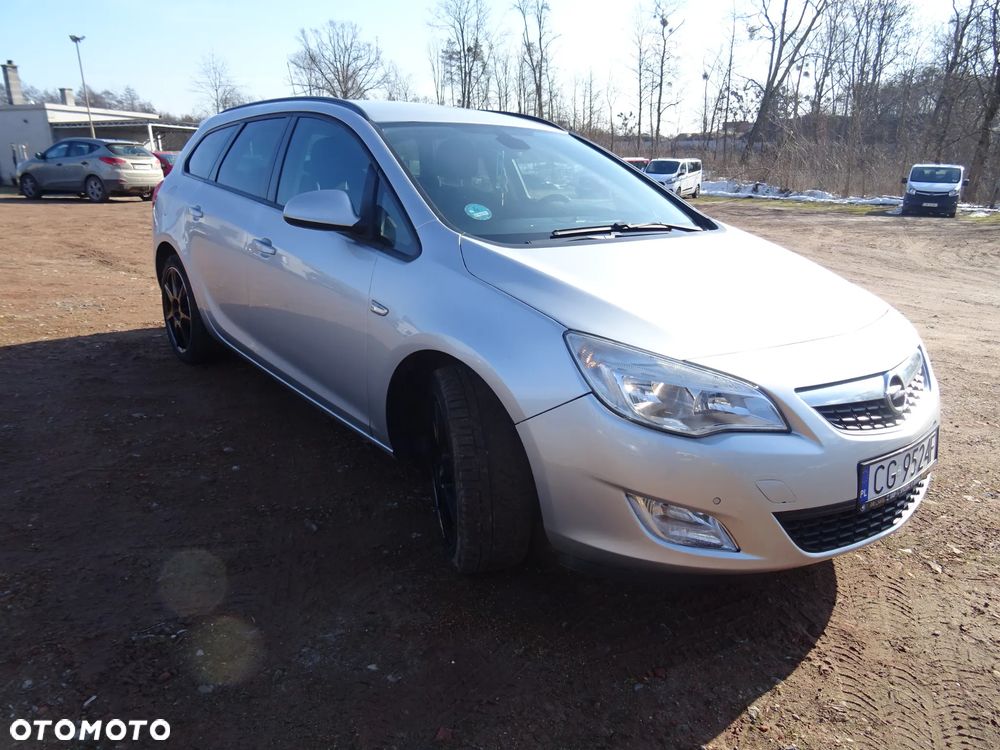 Opel Astra - 11