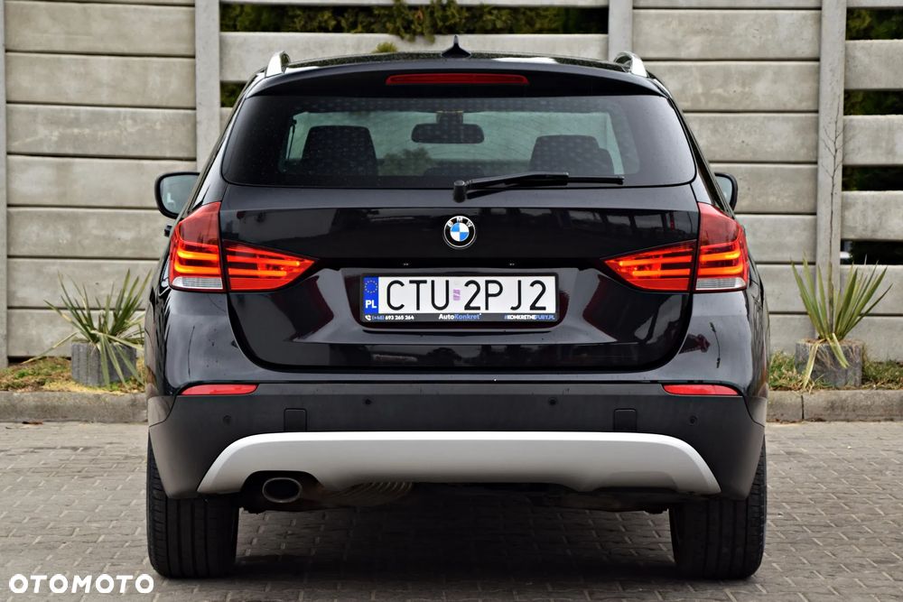 BMW X1 sDrive20d - 11