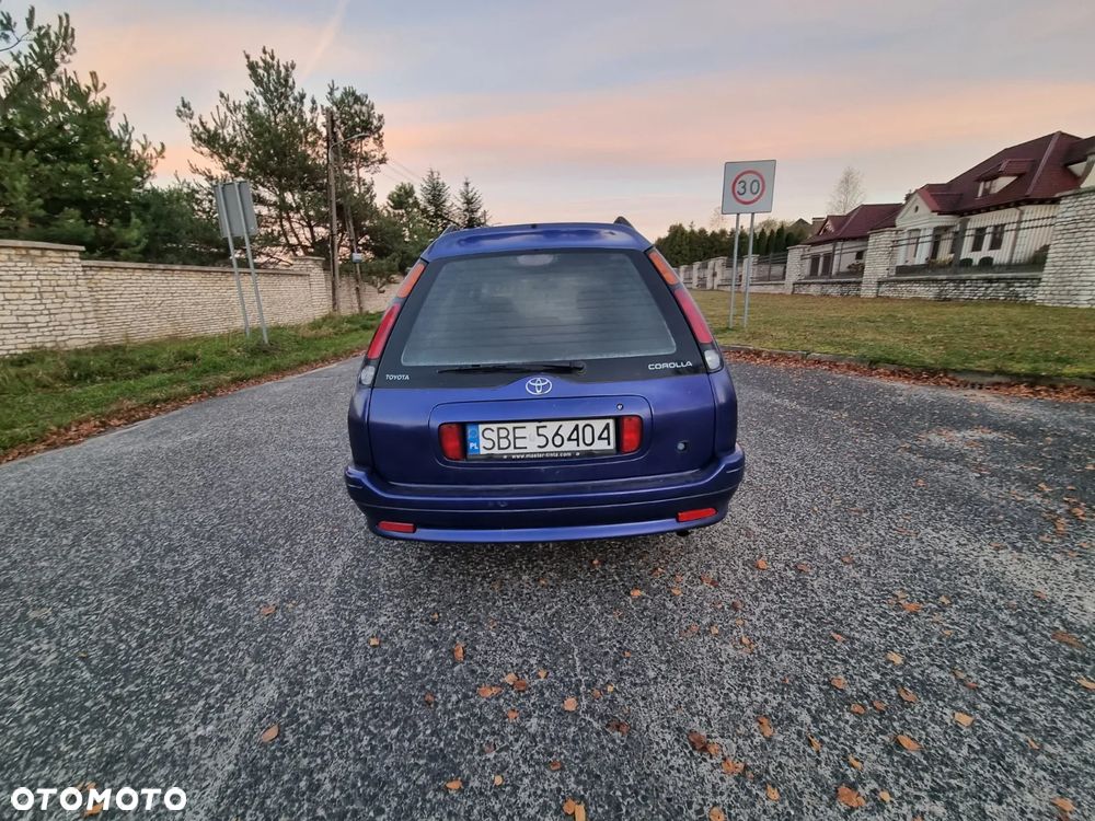 Toyota Corolla 1.4 Terra2 - 10