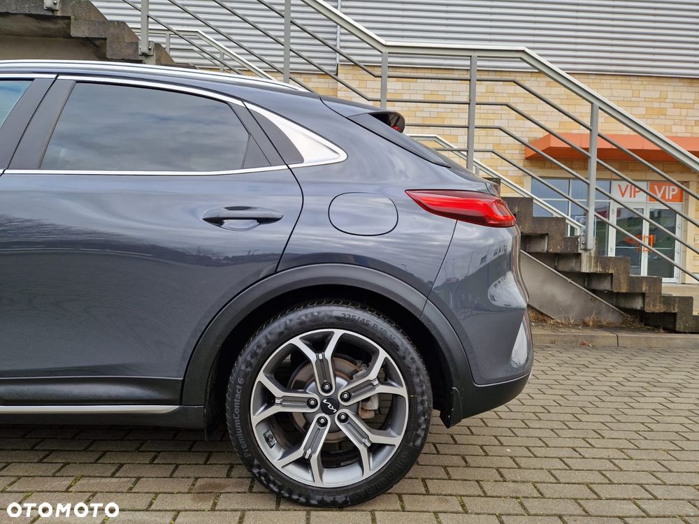 Kia XCeed 1.5 T-GDI M - 17