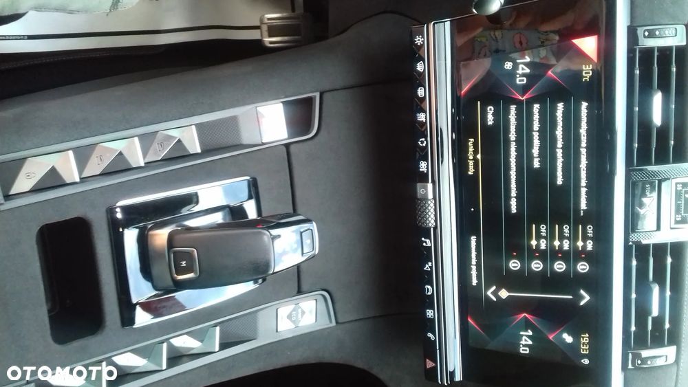DS Automobiles DS 7 Crossback 1.6 PureTech Performance Line + - 21