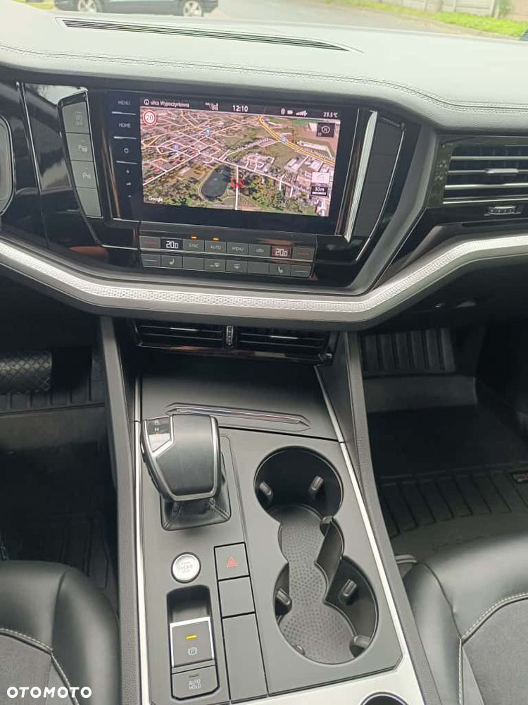 Volkswagen Touareg 3.0 V6 TDI 4Motion DPF Automatik Elegance - 10