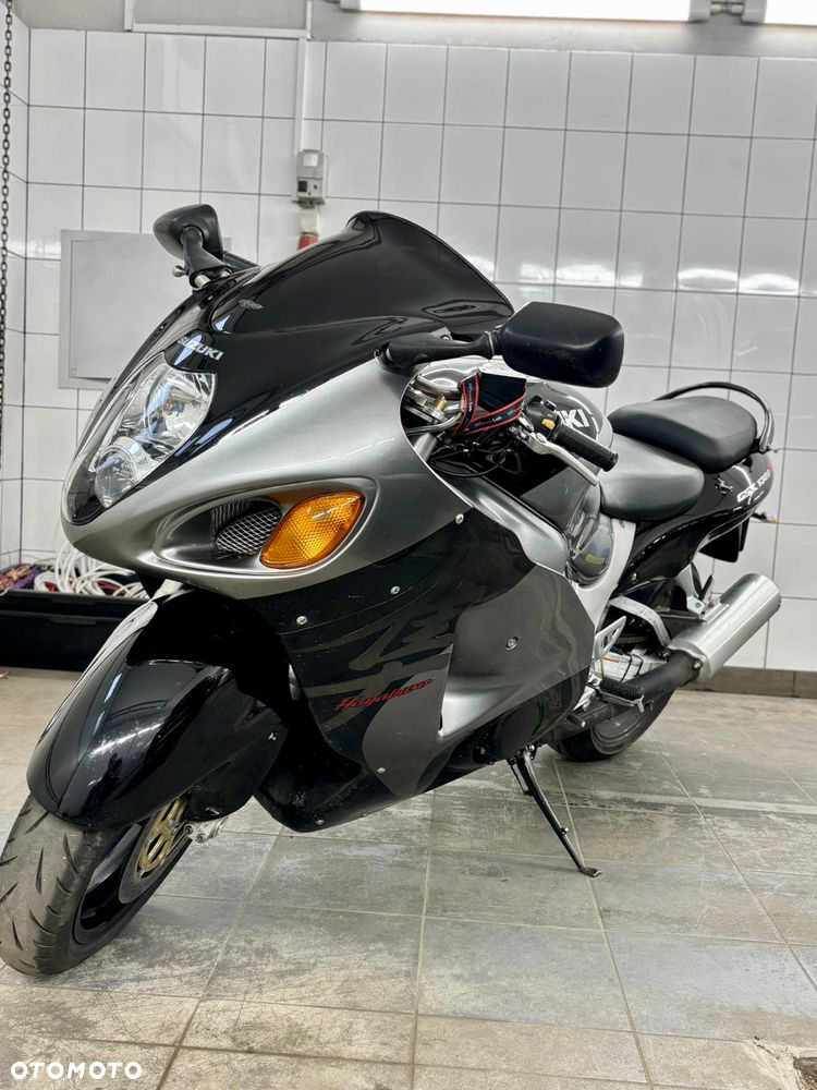 Suzuki Hayabusa - 8