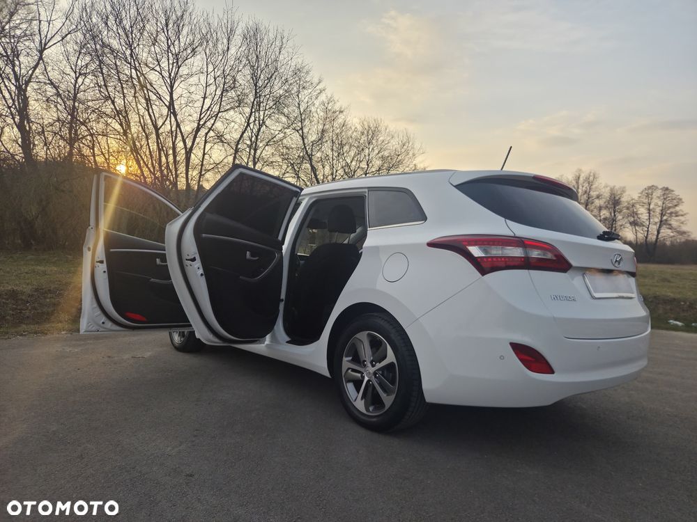 Hyundai i30 1.6 CRDI DCT Premium - 21