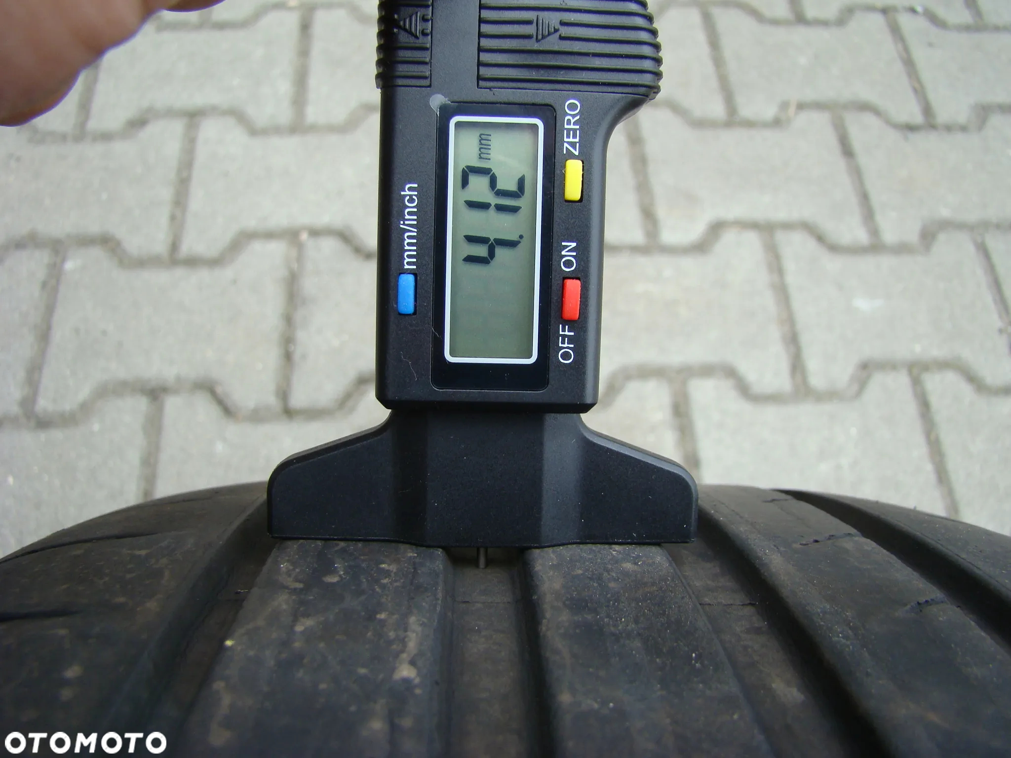 a475 5x112 VW Passat B7 B8 Beetle Jetta Touran Caddy 7jx17 Lato 225/50 - 12