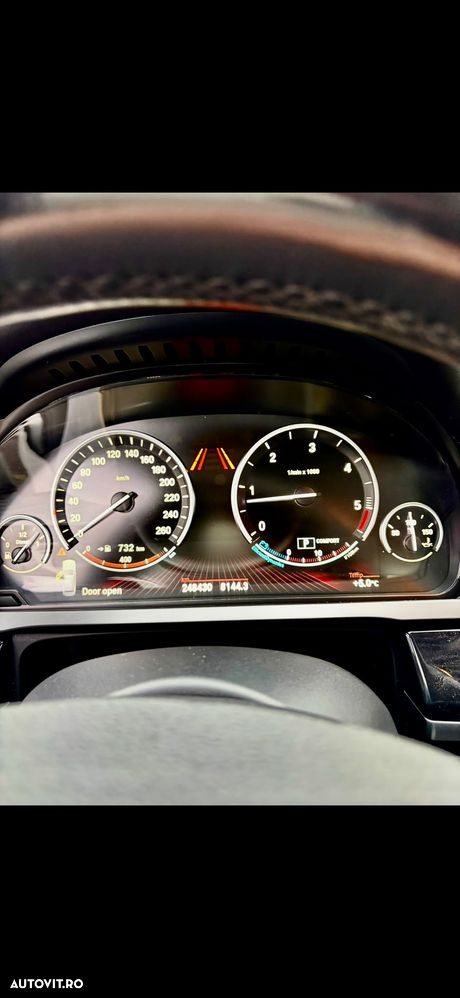 BMW Seria 7 740d - 17