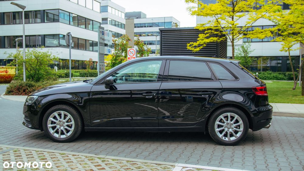 Audi A3 Sportback 1.4 TFSI Ambition S tronic - 5
