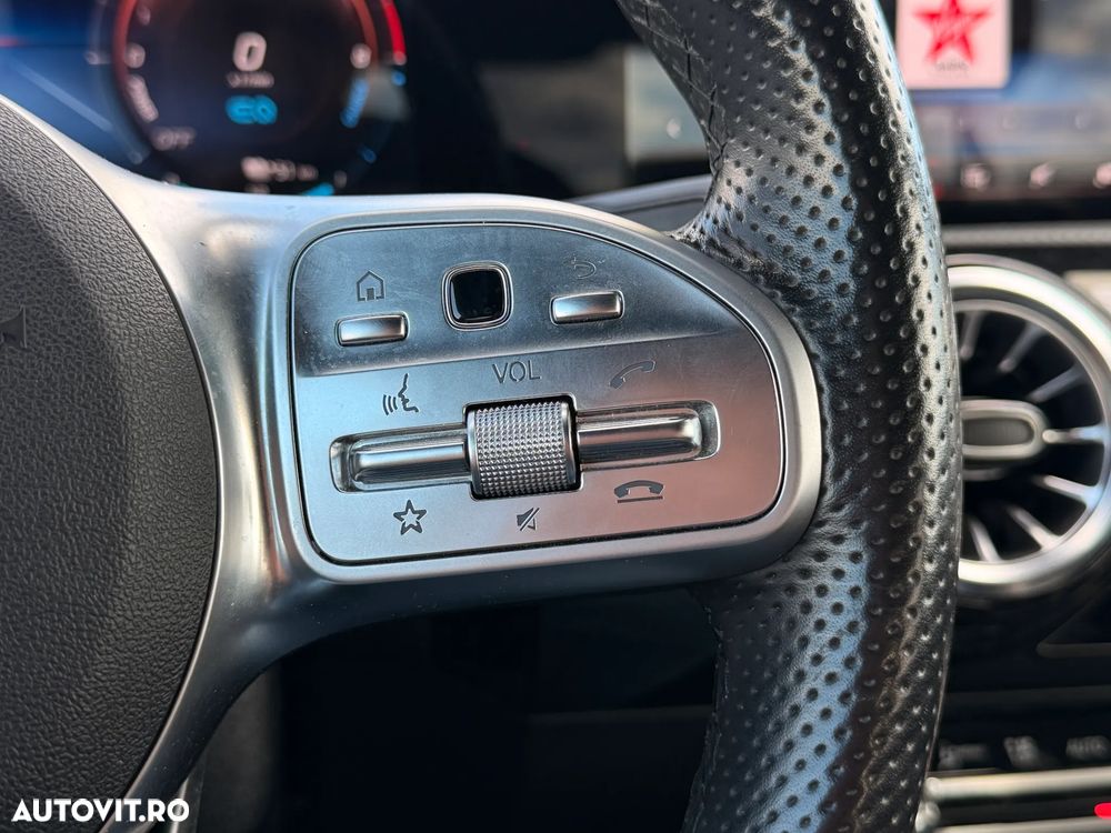 Mercedes-Benz A 250 e 8G-DCT - 17
