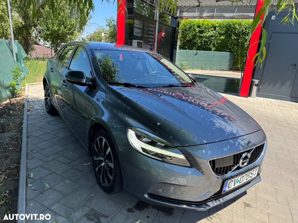 Volvo V40 D3 Geartronic Momentum - 1