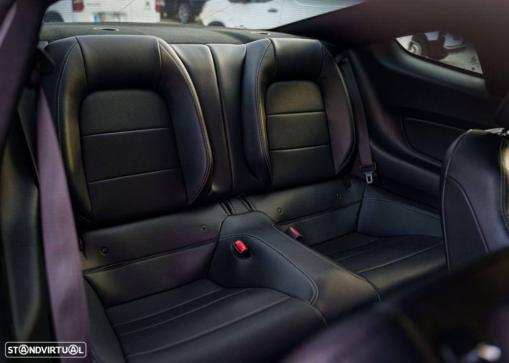 Ford Mustang 2.3 Eco Boost Aut. - 31