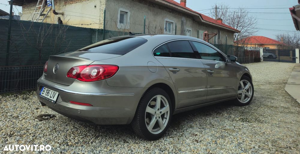 Volkswagen Passat CC - 4