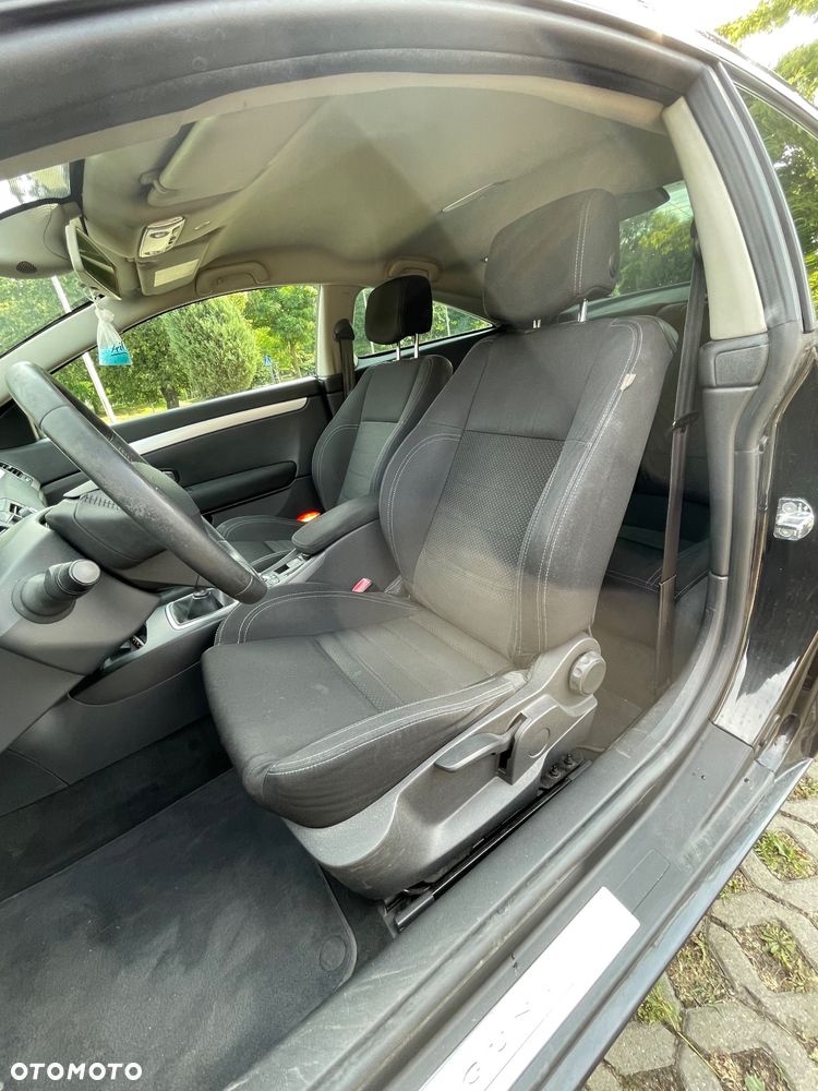 Renault Laguna 2.0 dCi Monaco GP2 - 9