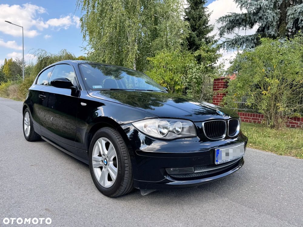 BMW Seria 1 118i - 1