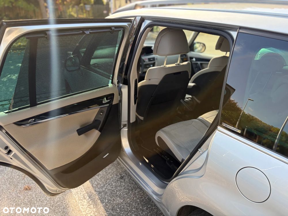 Citroën C4 Grand Picasso 2.0 HDi Exclusive MCP - 22