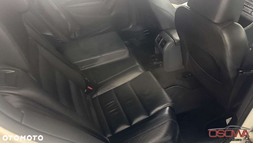 Volkswagen Golf - 38