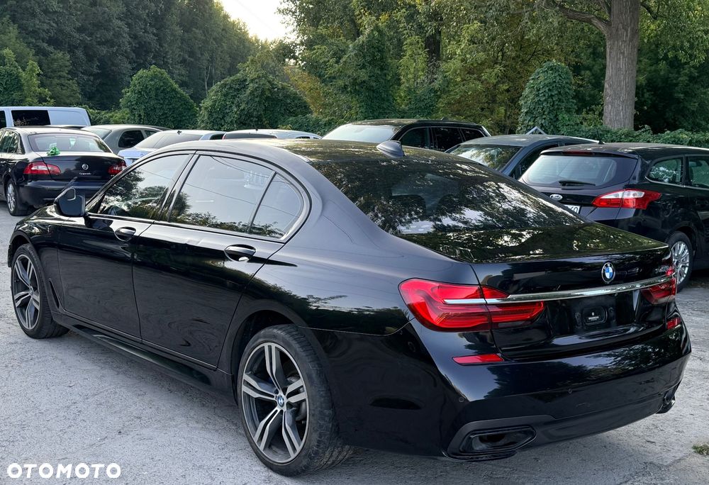 BMW Seria 7 740Li - 2