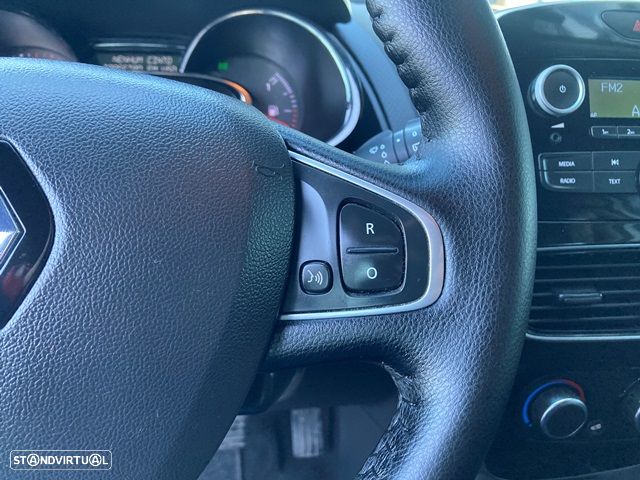 Renault Clio 1.5 dCi Zen - 12