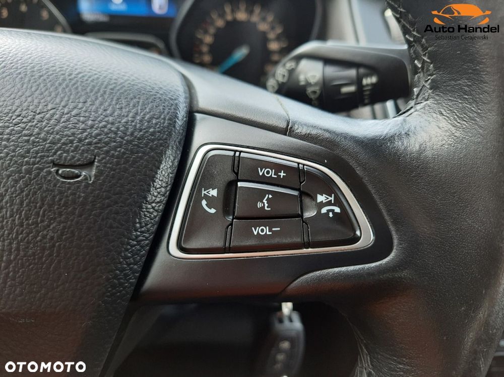 Ford Focus - 22