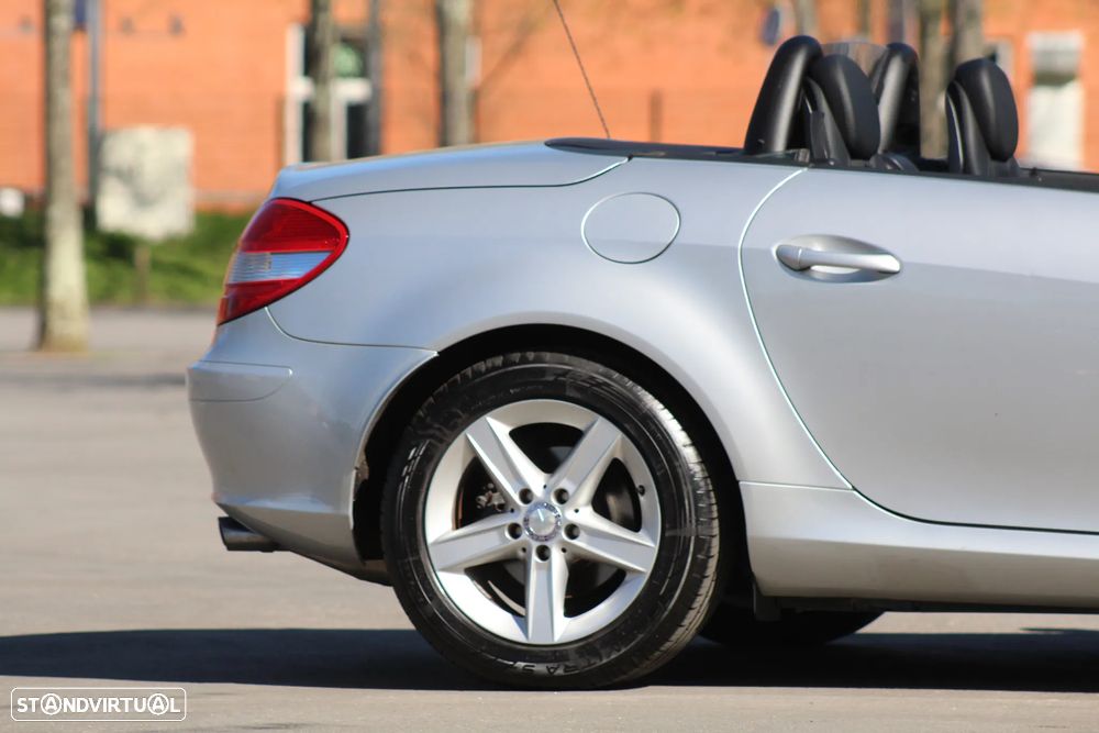 Mercedes-Benz SLK 200 - 9