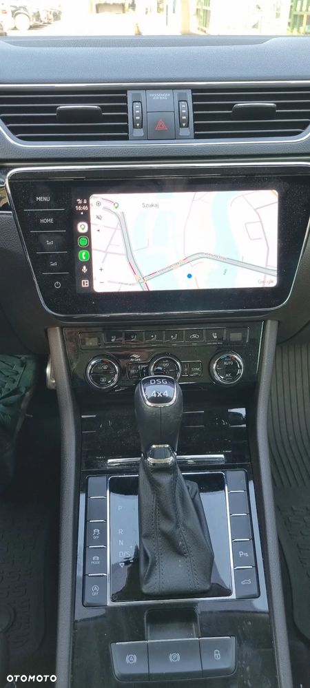 Skoda Superb 2.0 TDI SCR 4x4 L&K DSG - 17