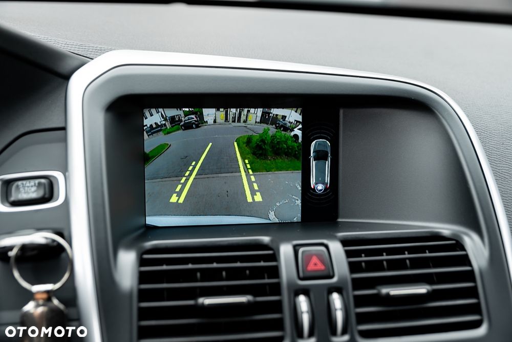 Volvo XC 60 D5 AWD Summum - 38