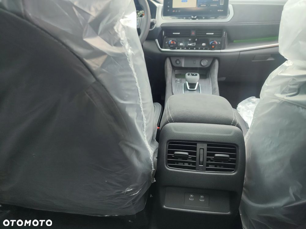 Nissan Qashqai 1.3 DIG-T MHEV Tekna+ Xtronic - 14