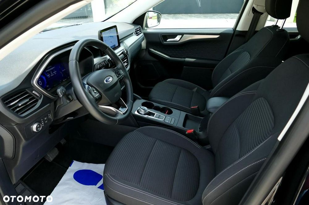 Ford Kuga - 20