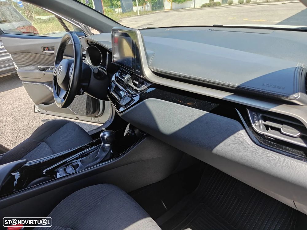 Toyota C-HR 1.8 HSD Comfort+P.Style - 16