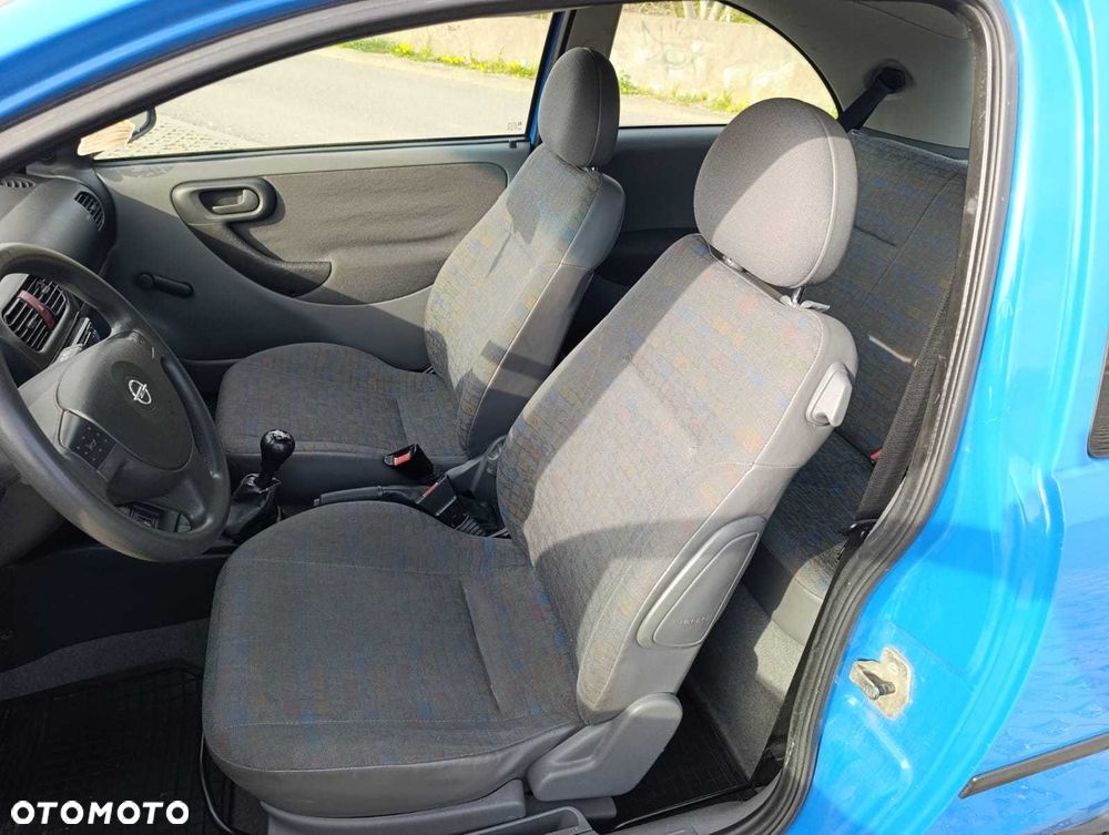 Opel Corsa - 6