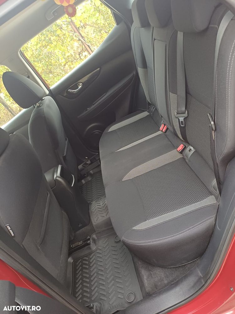 Nissan Qashqai - 14