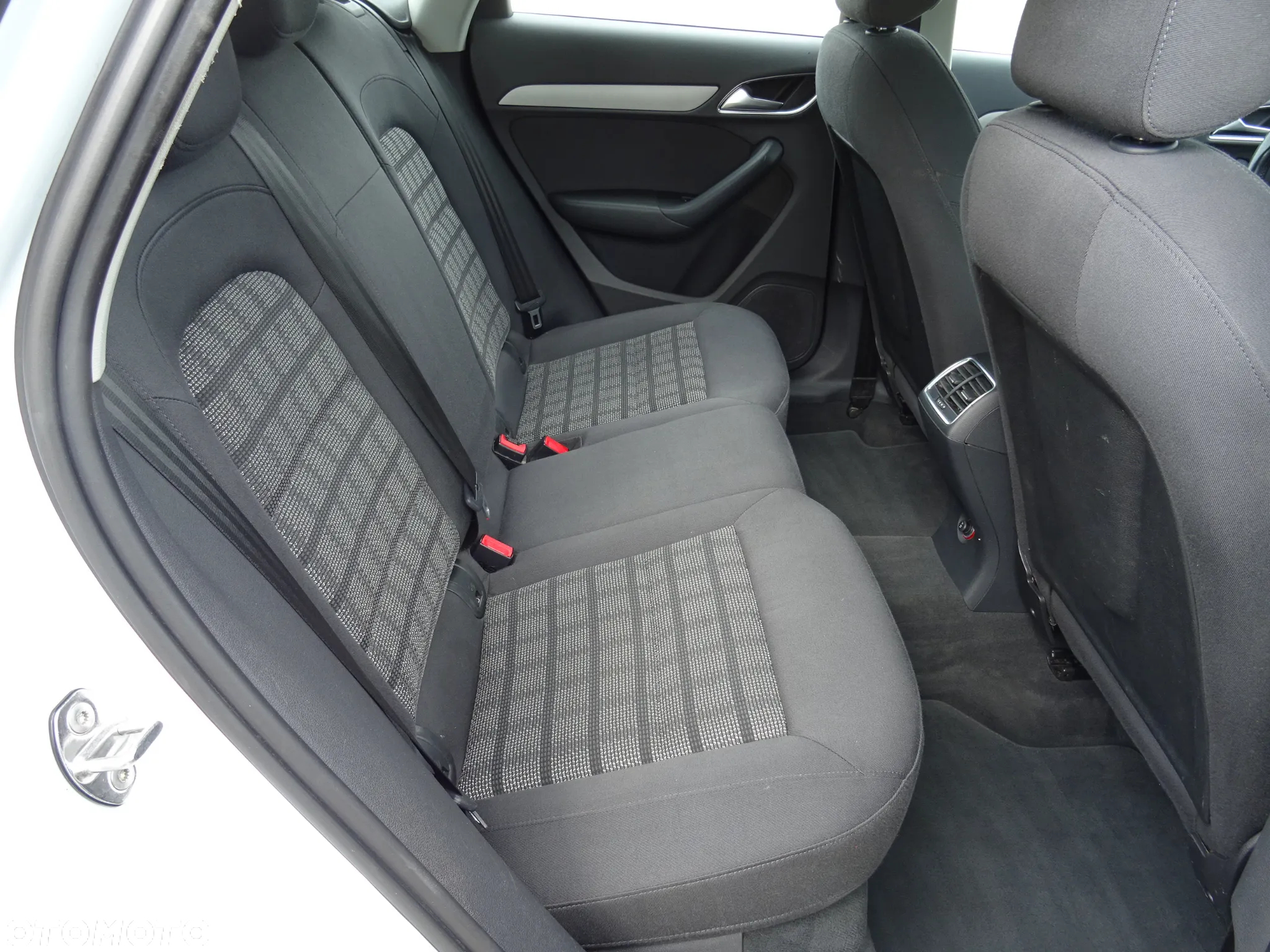 Audi Q3 2.0 TDI Quattro Edycja Specjalna - 11