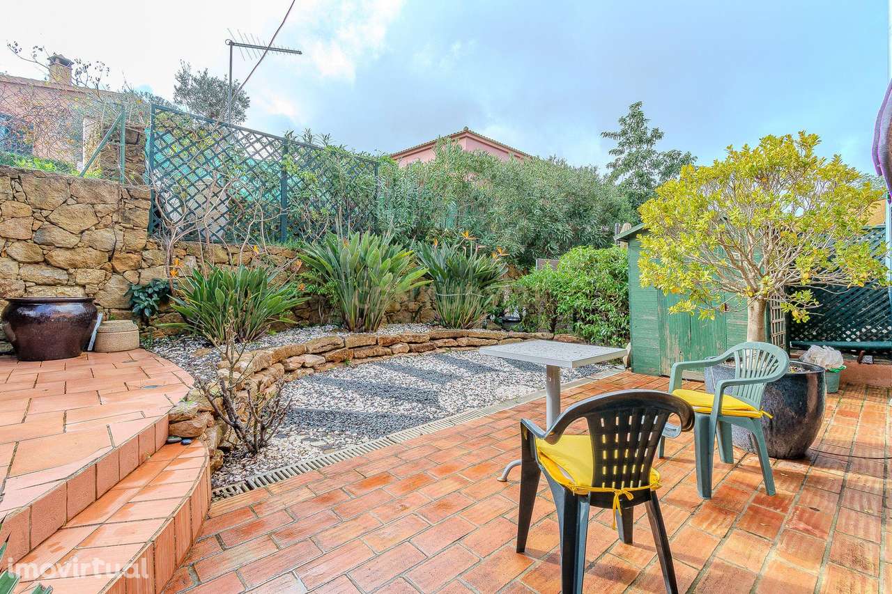 Moradia Geminada de canto  ·  com jardim a Sul e estacionamento - Grande imagem: 3/55