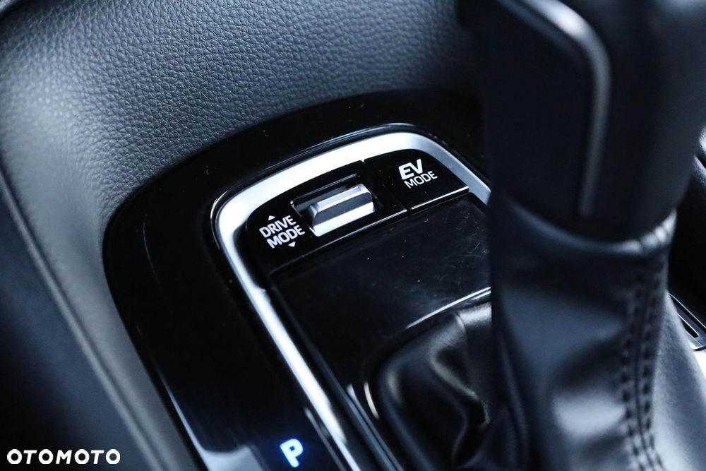 Toyota Corolla 1.8 Hybrid Comfort - 26