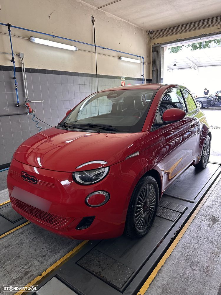 Fiat 500e 23,8kWh Red - 2