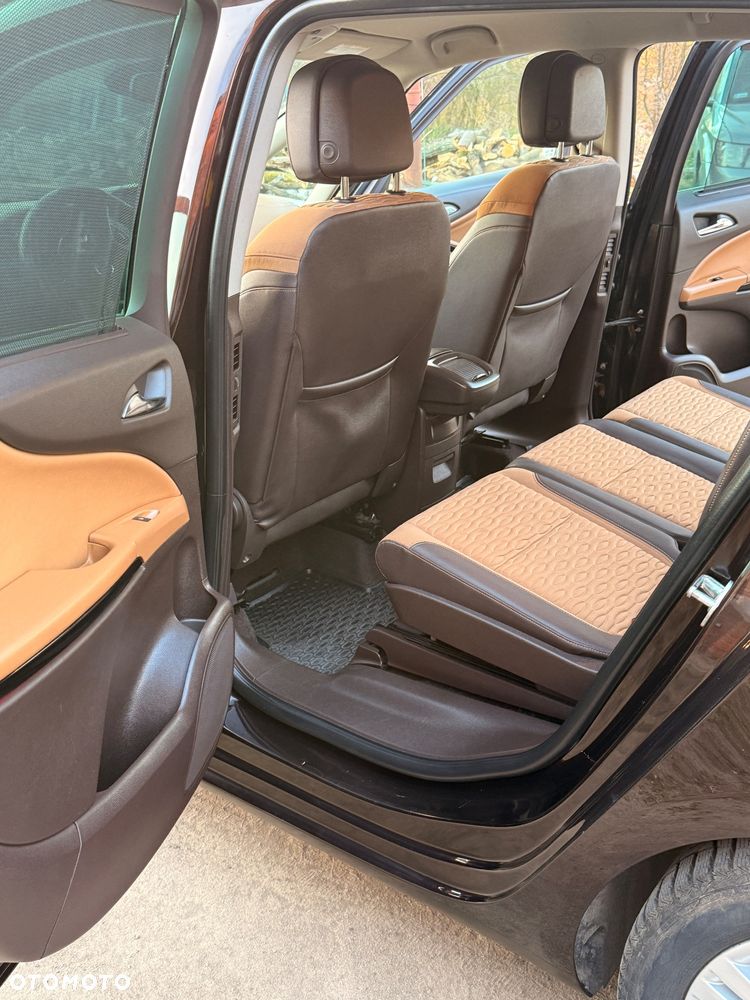 Opel Zafira 2.0 CDTI Cosmo - 14