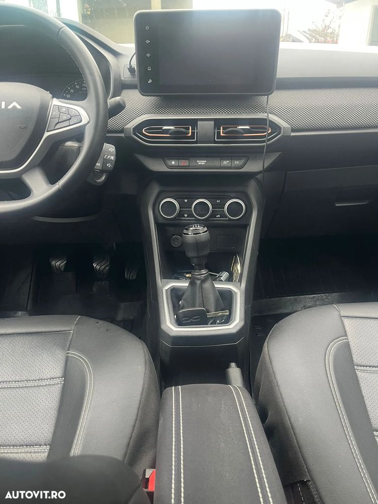 Dacia Sandero Stepway TCe 110 MT6 Expression - 4