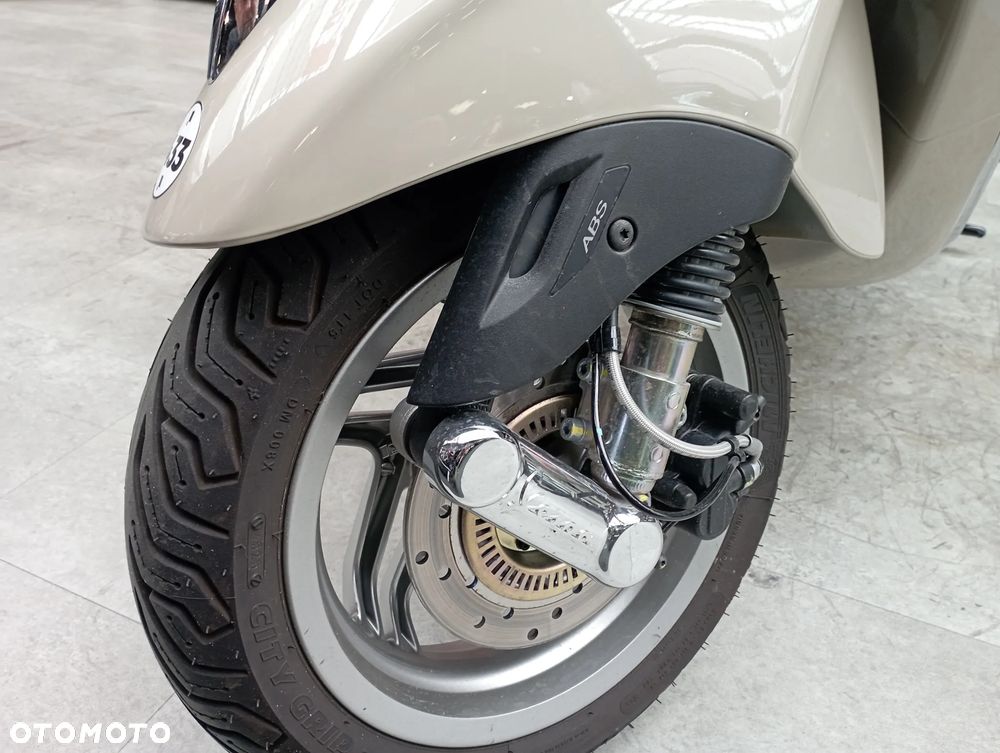 Vespa Primavera - 15