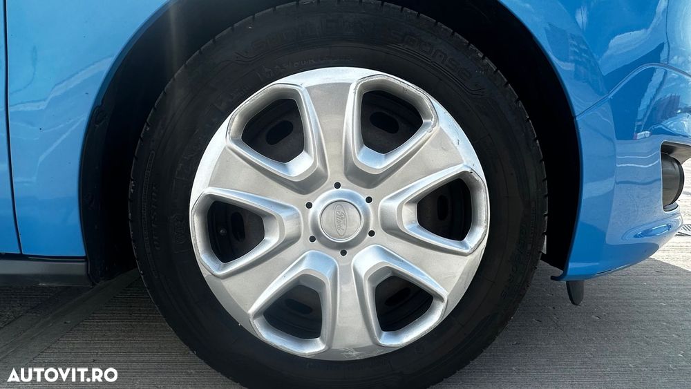 Ford Tourneo Courier 1.5 TDCi Trend - 14