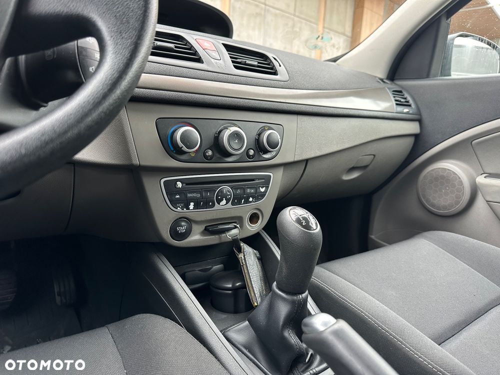 Renault Megane 1.6 16V Expression - 25