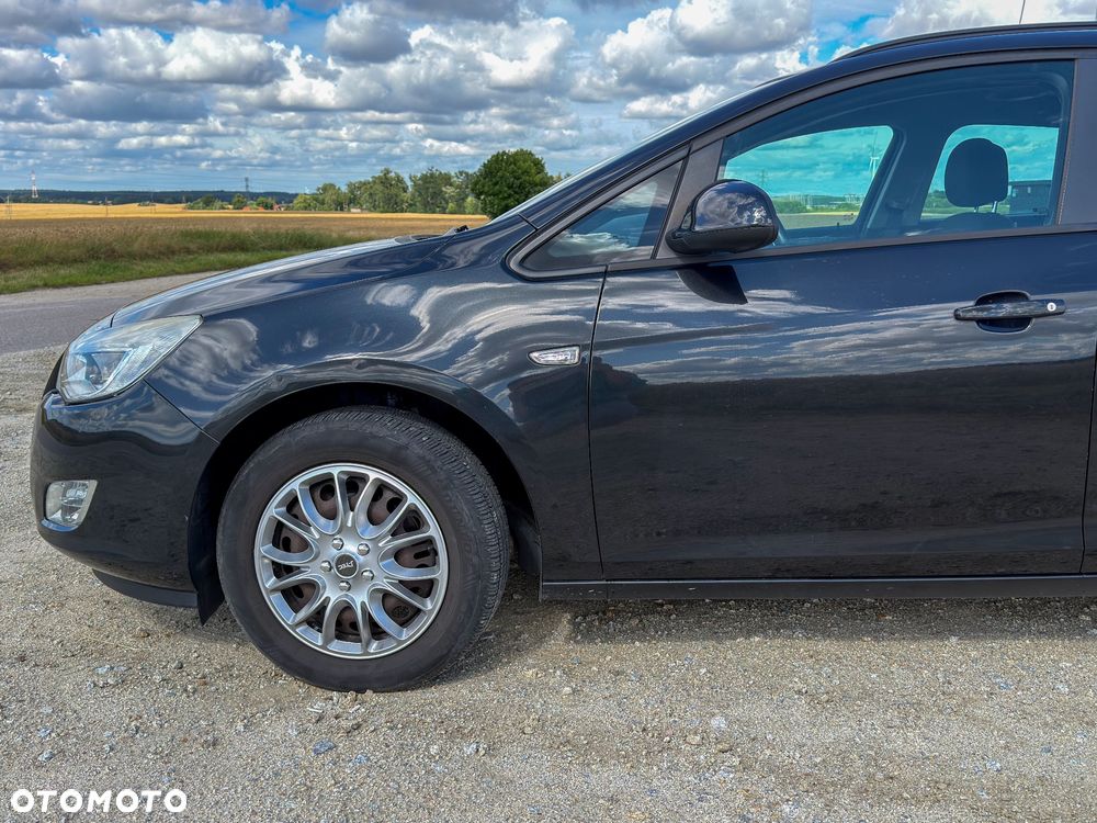 Opel Astra 1.4 Essentia - 7