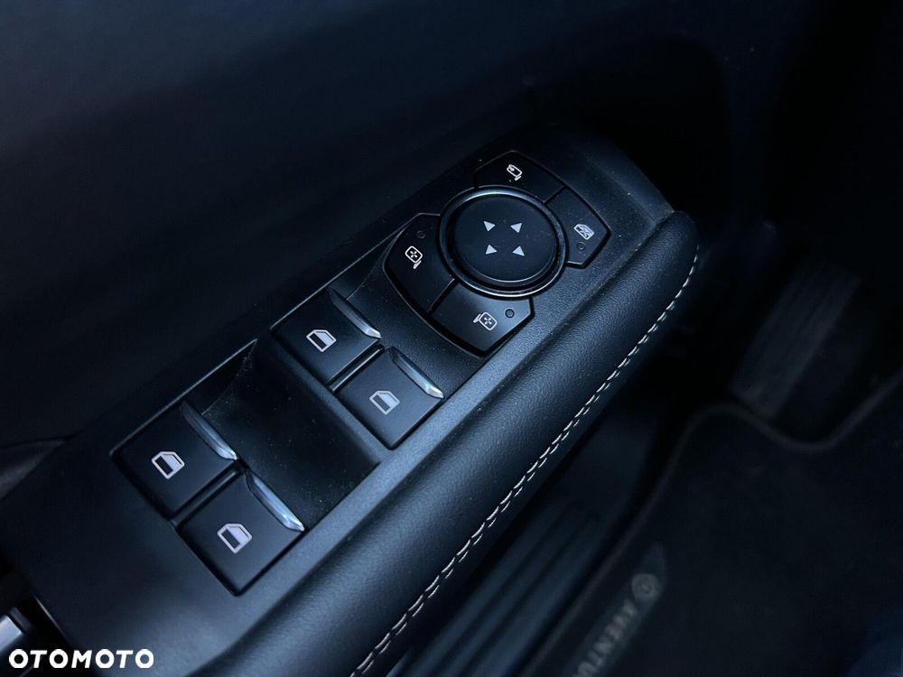 Volkswagen Amarok - 27