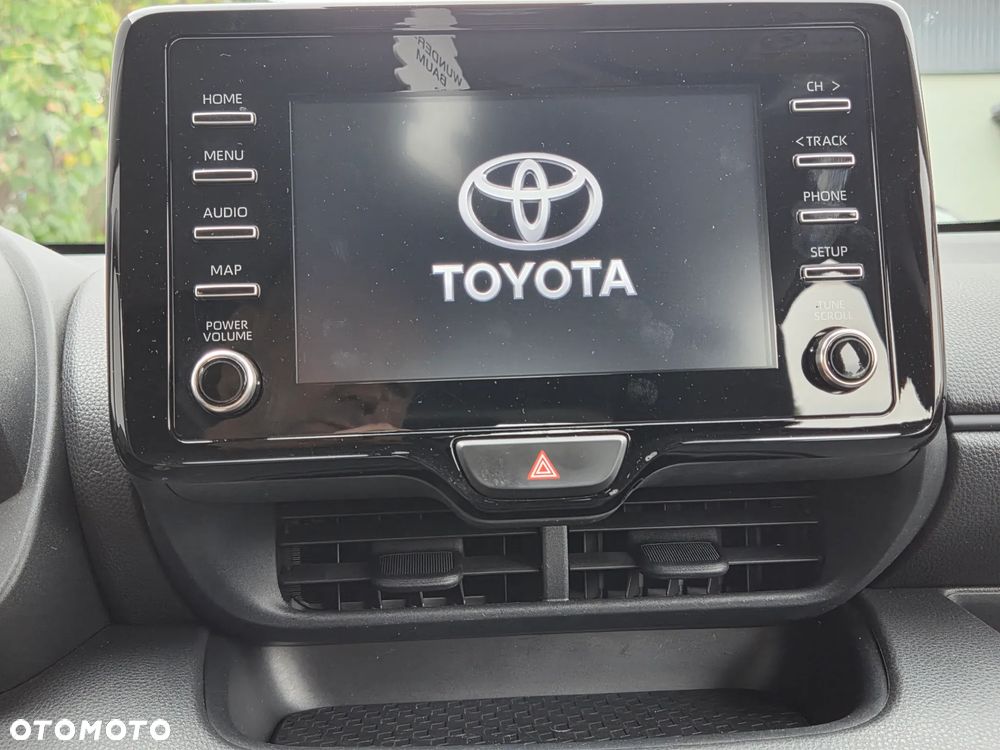 Toyota Yaris 1.0 Comfort - 21