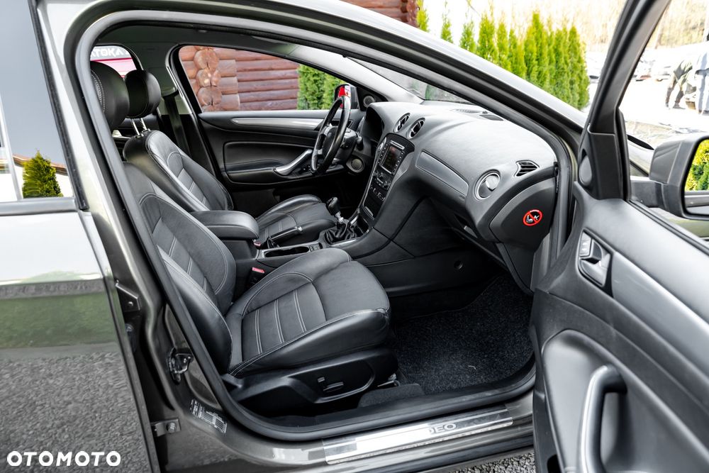 Ford Mondeo 2.0 TDCi Sport - 22