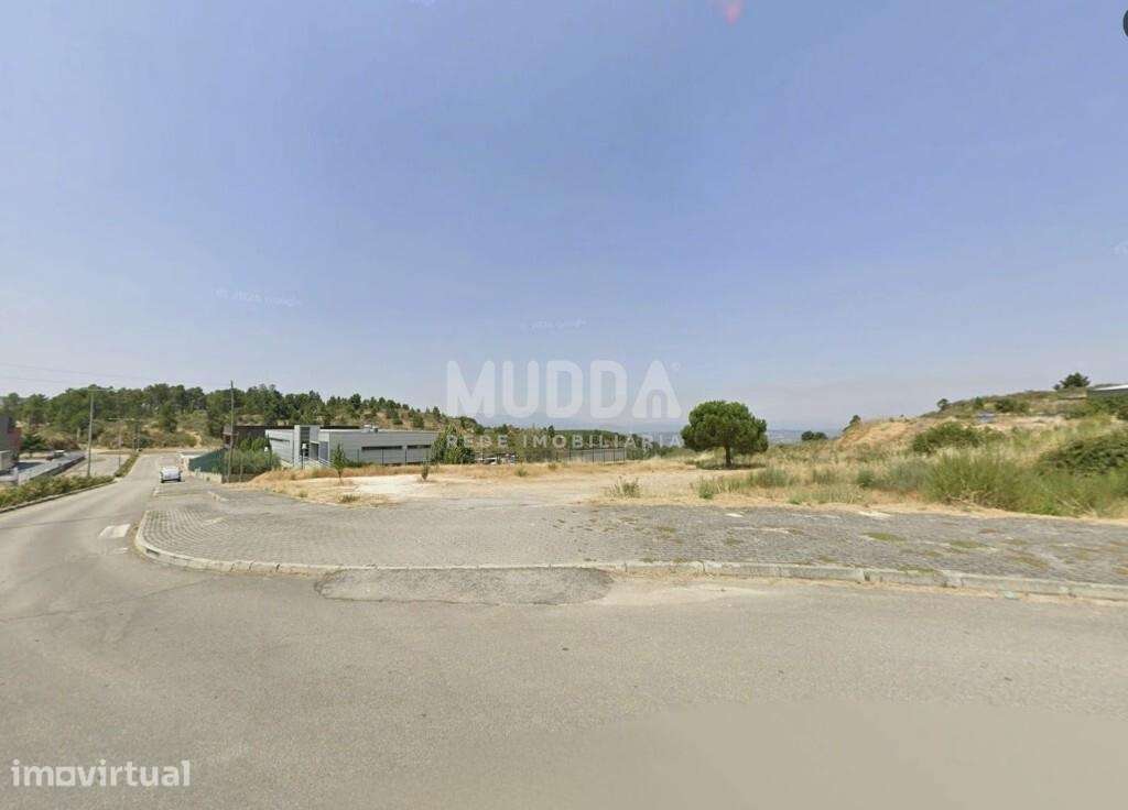 Terreno Industrial em Armamar - Grande imagem: 2/2