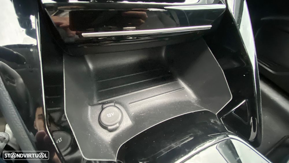 Peugeot e-208 50 kWh Allure Pack - 51