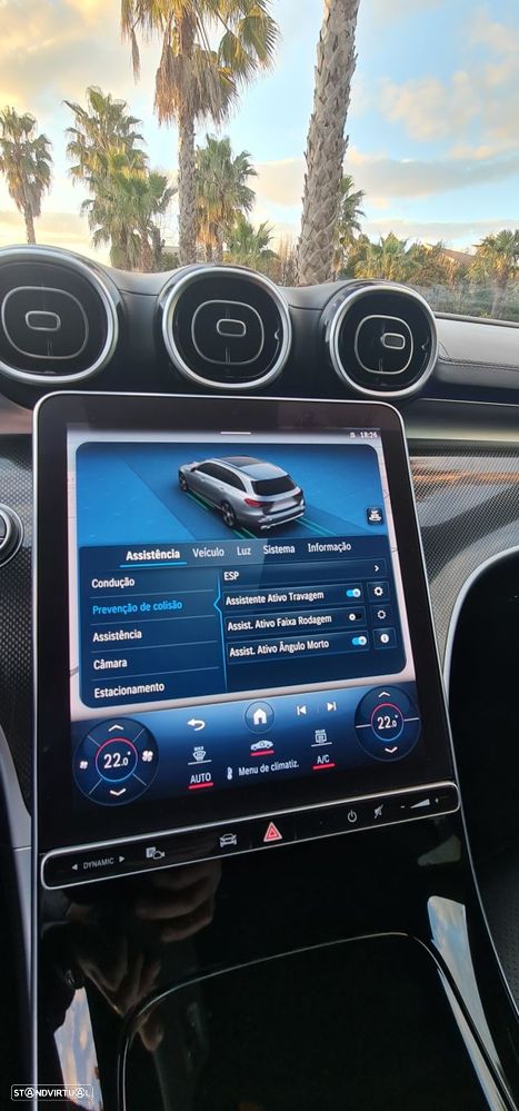 Mercedes-Benz C 220 d AMG Line - 26