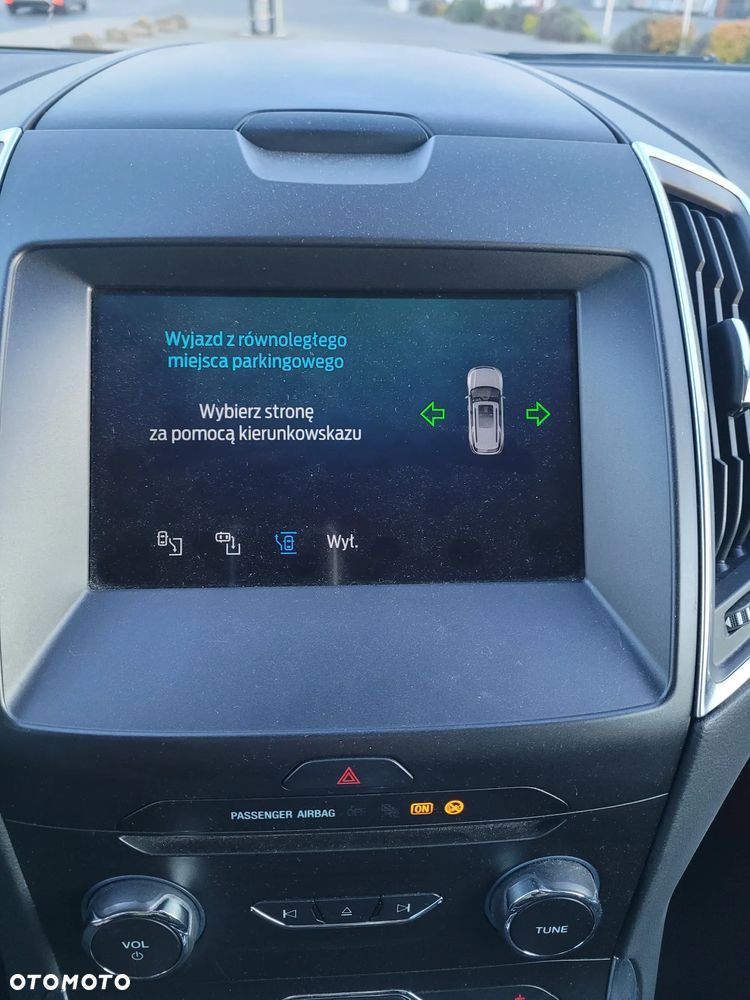 Ford S-Max 2.0 EcoBlue Titanium - 17