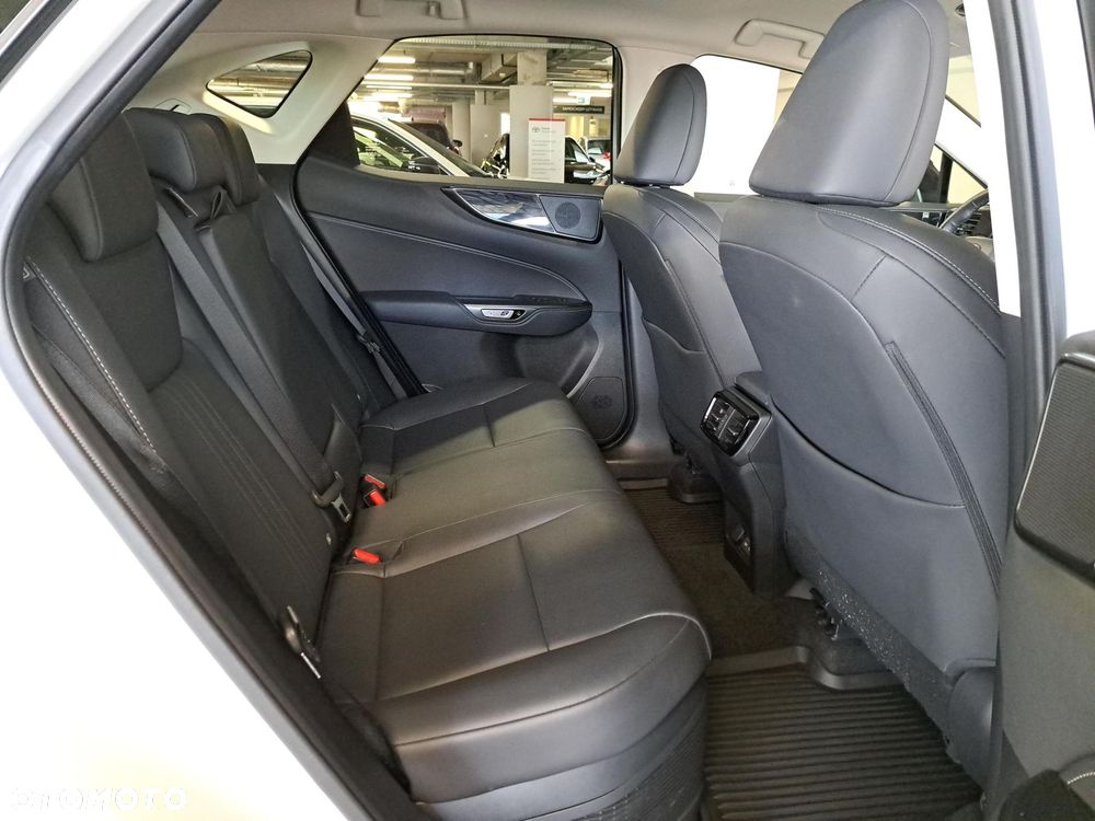 Lexus NX 350h Prestige AWD - 12